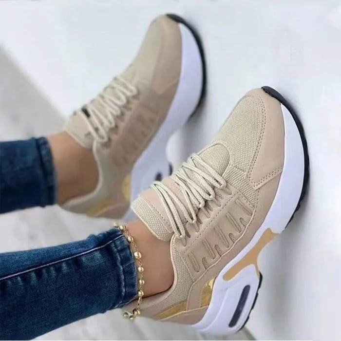 Sportieve Dames Sneakers Met Dempende Zool En Vetersluiting