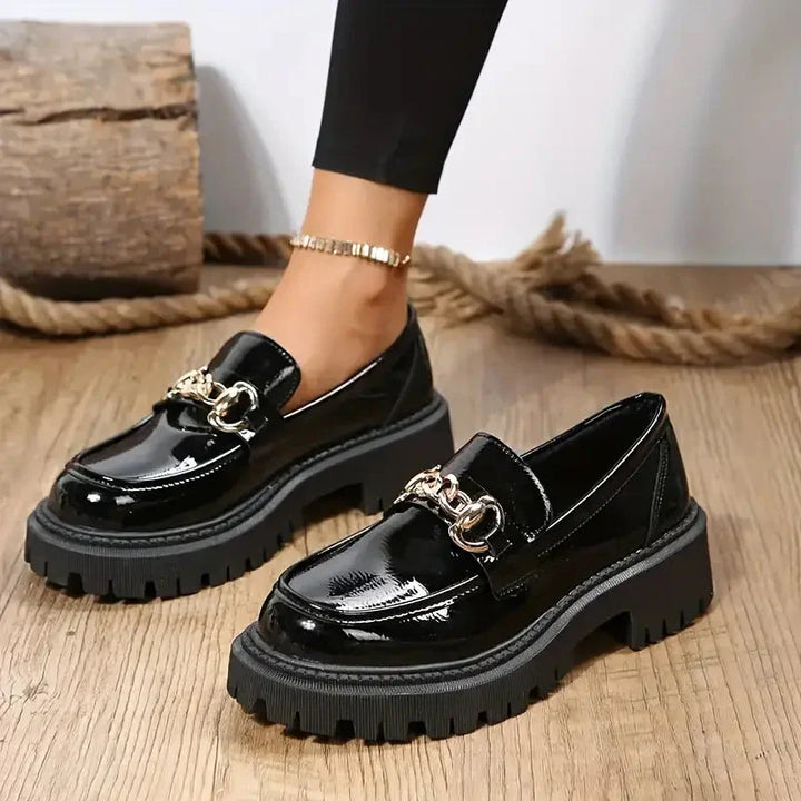 Dames Loafers Met Chunky Zool En Kettingdetail Comfort