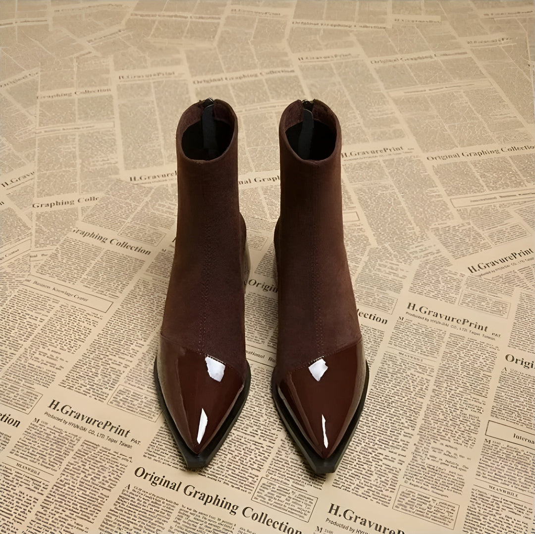 Bottines Dames Daim Talon Bloc Vernis Details Elegant