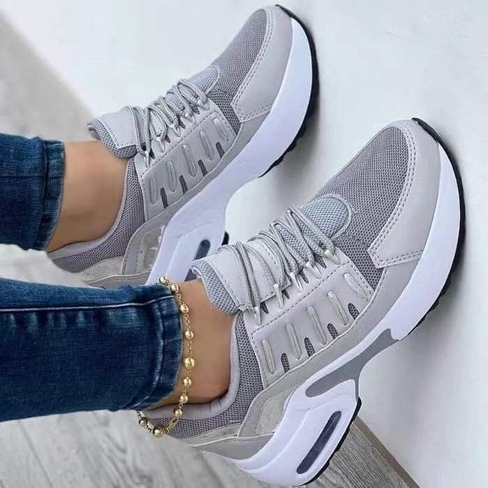 Sportieve Dames Sneakers Met Dempende Zool En Vetersluiting